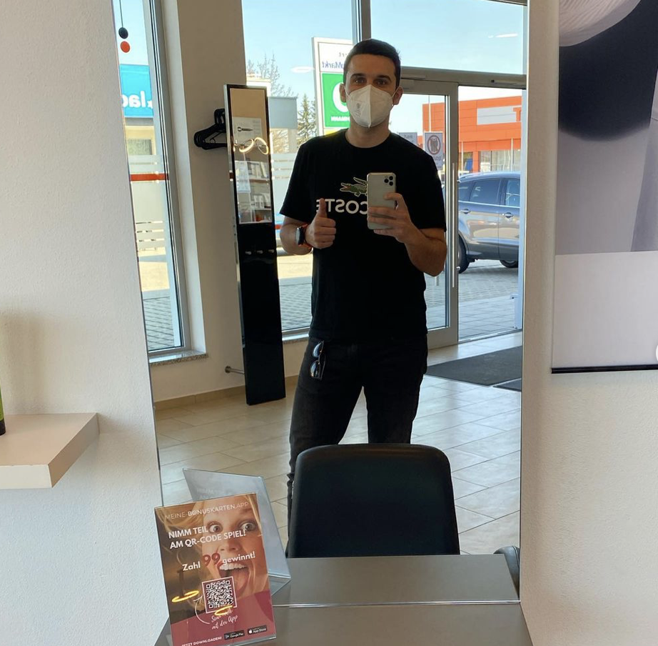 QR-Code Würfel Spiel beim Friseur Salon YourStyle in Mindelheim