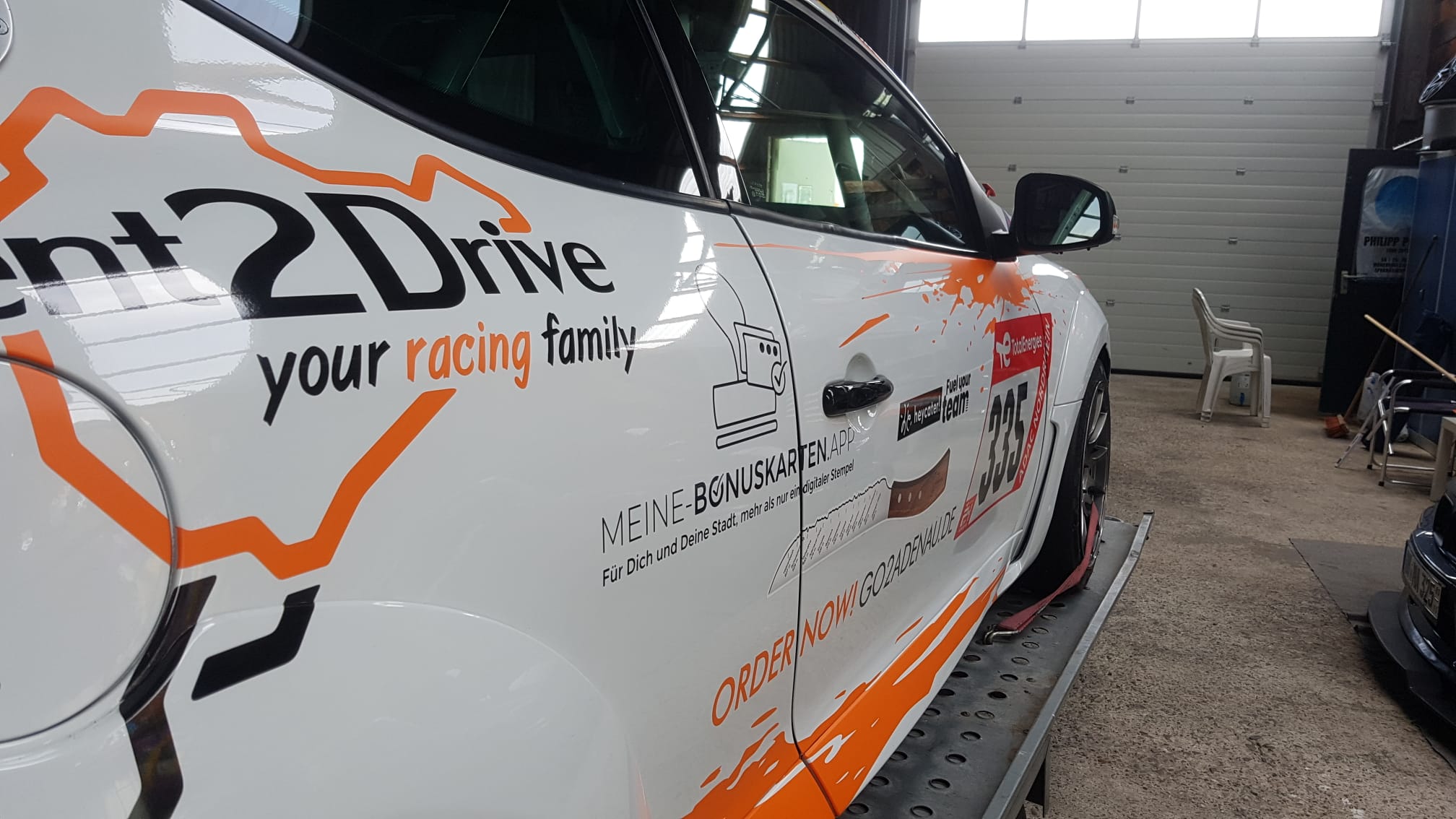 rent2Drive Racing Family – Viel Erfolg beim 24 Stunden Rennen am Nürburgring