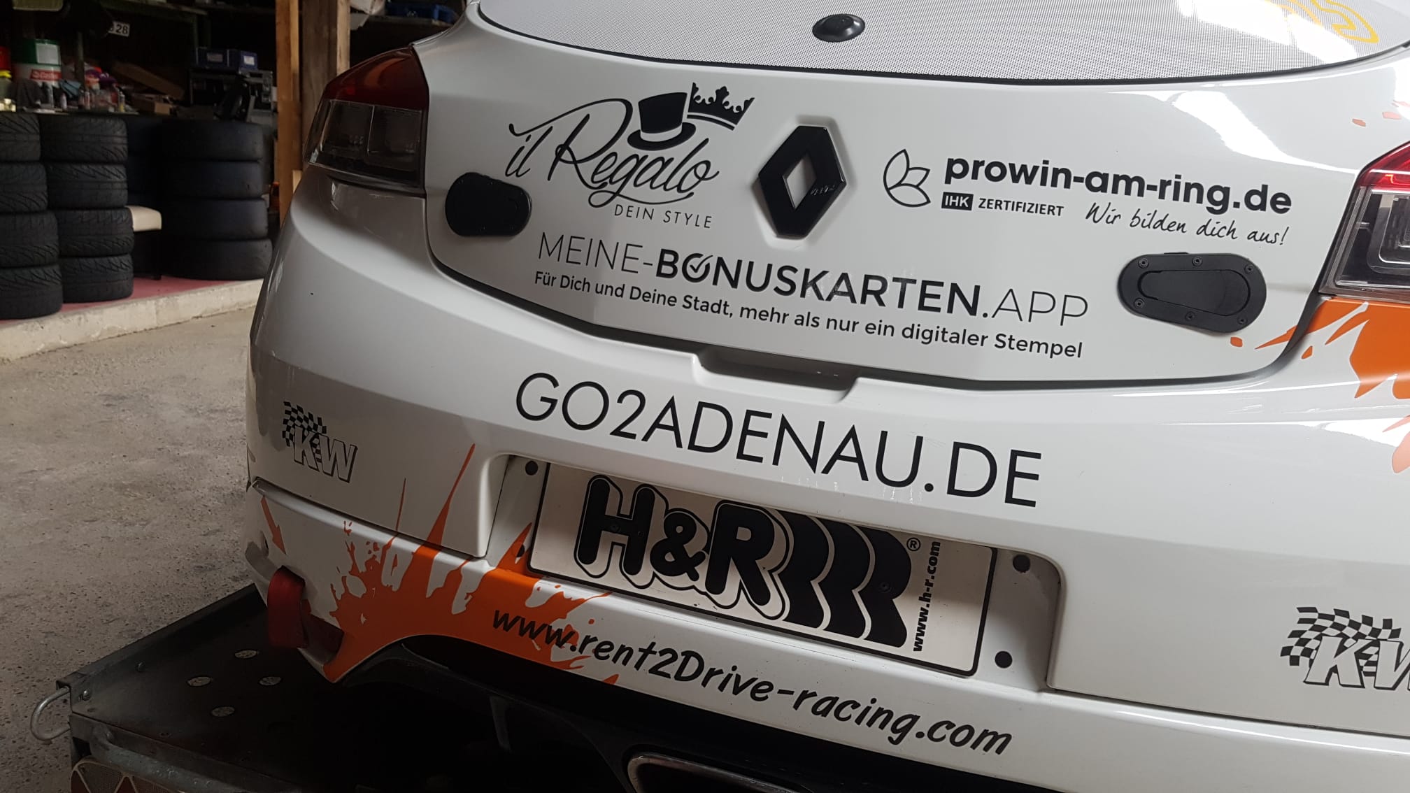 rent2Drive Racing Family – Viel Erfolg beim 24 Stunden Rennen am Nürburgring